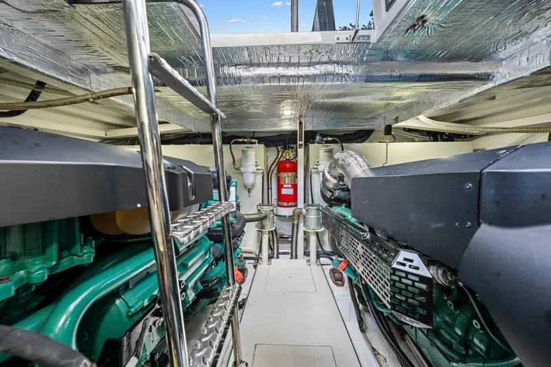 Tlor Yacht Photos Pics 