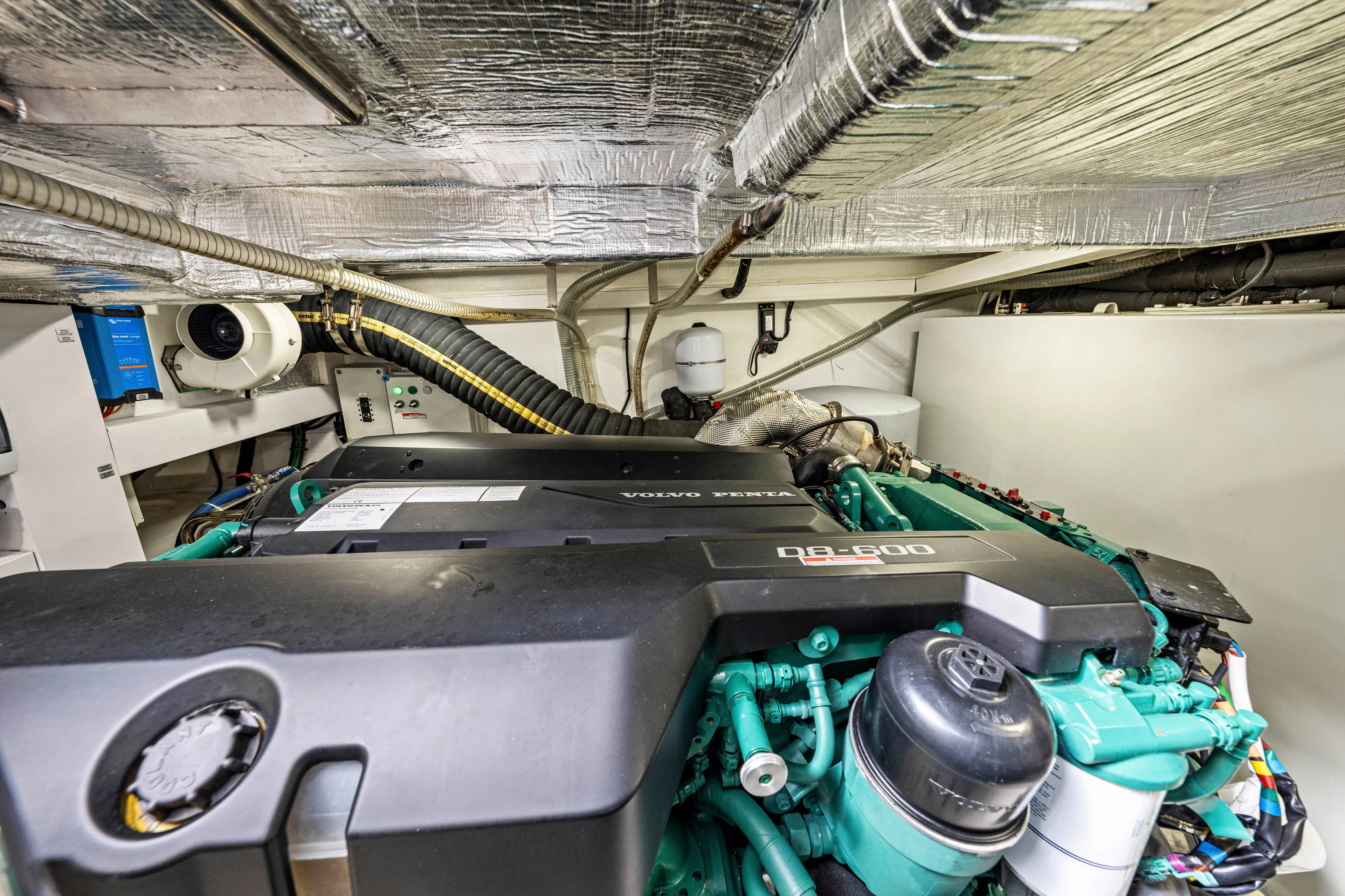 Tlor Yacht Photos Pics 