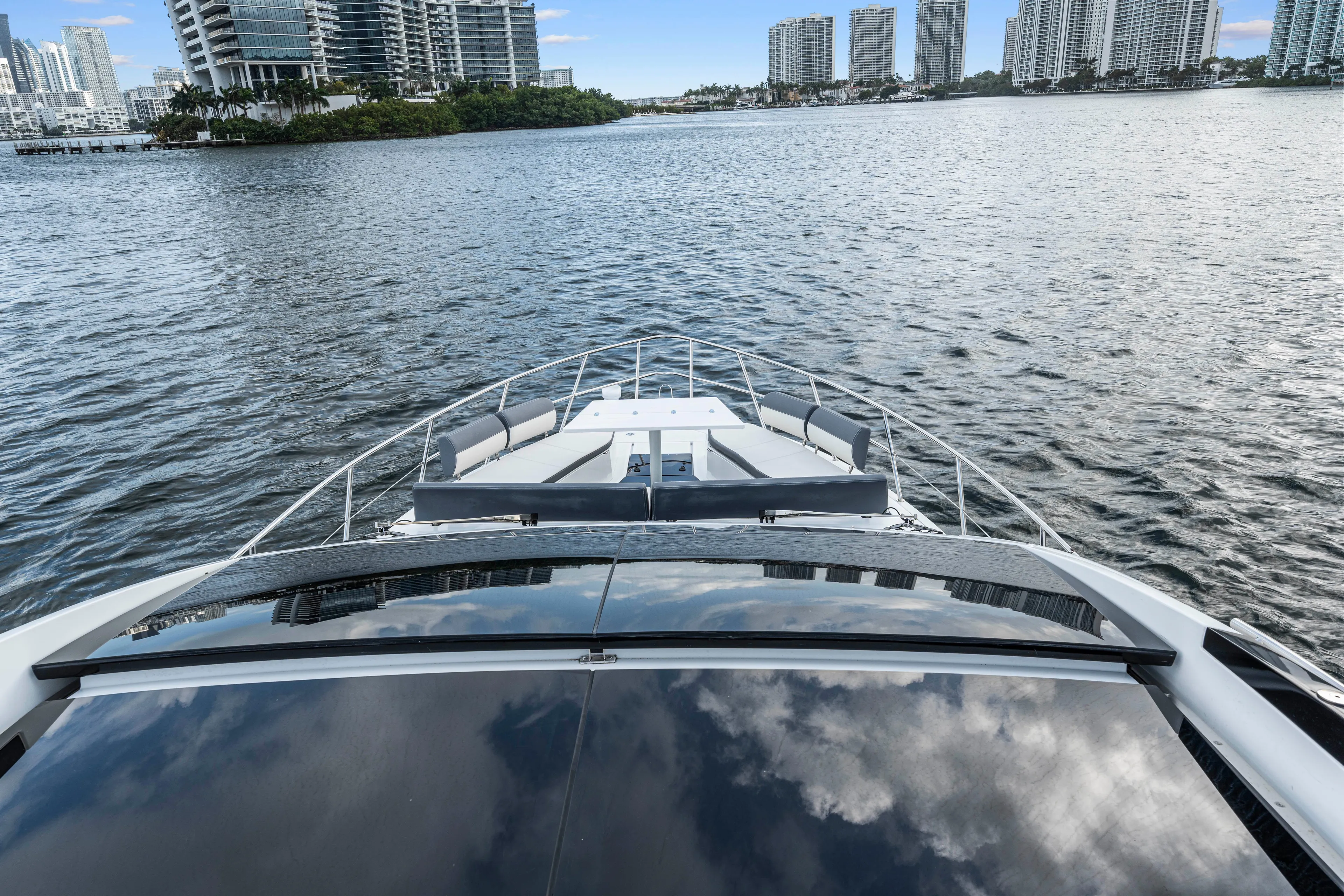 Tlor Yacht Photos Pics 