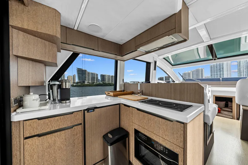 Tlor Yacht Photos Pics 