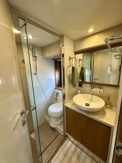 Y Knot Yacht Photos Pics 