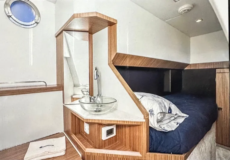 Y Knot Yacht Photos Pics 