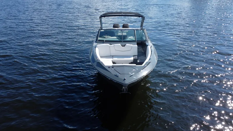 Tgis Yacht Photos Pics 2021 Cruisers Yachts 338 South Beach Edition Bow Rider on calm water.