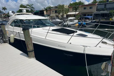 Sea Ray 410 Sundancer