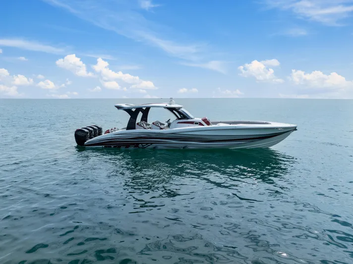 Rip Roaring Yacht Photos Pics 