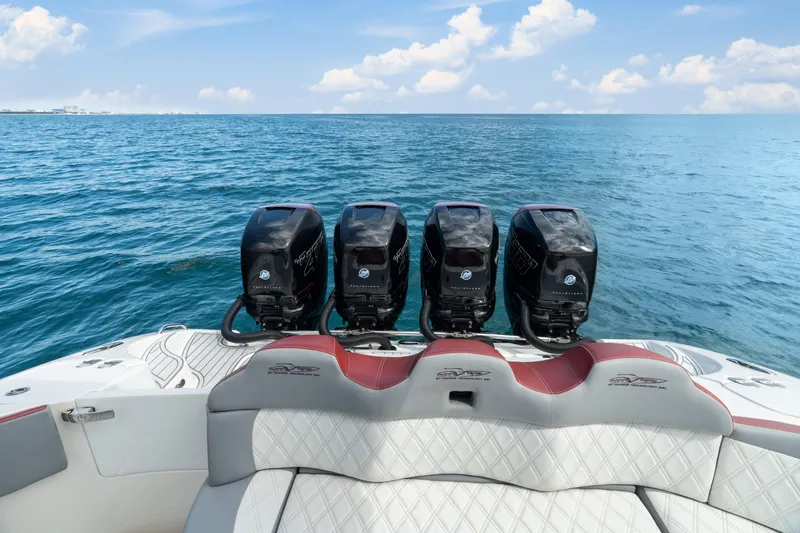 Rip Roaring Yacht Photos Pics 