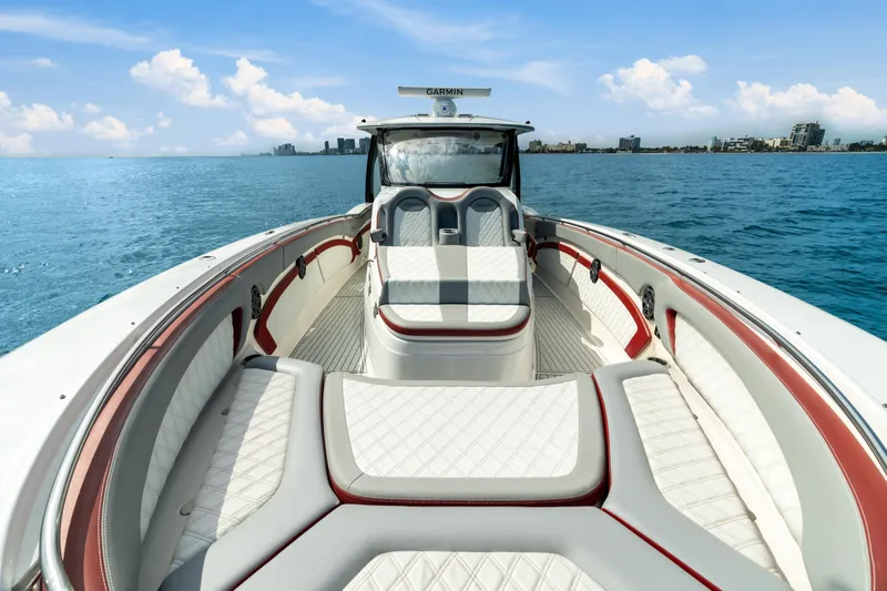 Rip Roaring Yacht Photos Pics 