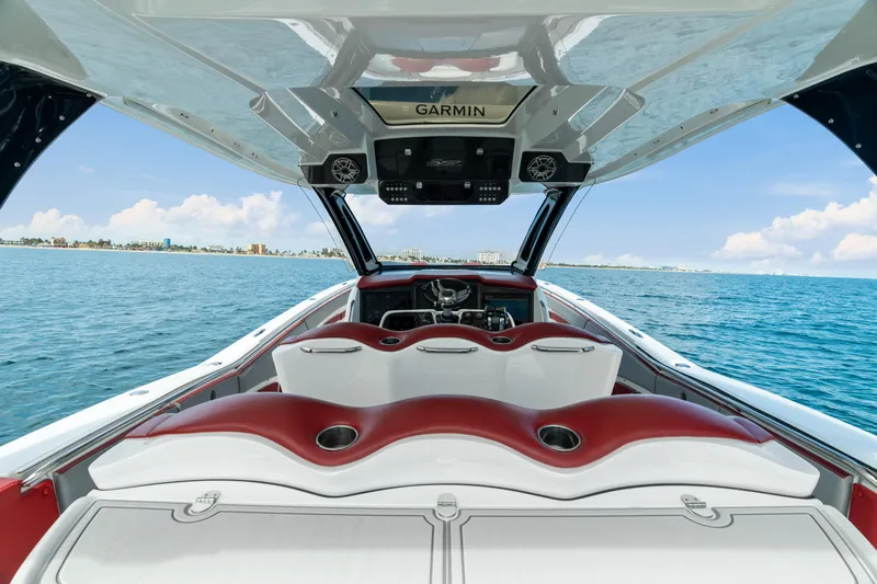 Rip Roaring Yacht Photos Pics 