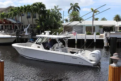 Pursuit S 328