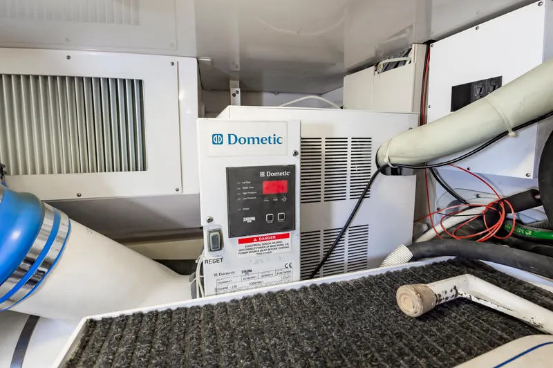 Timeless Yacht Photos Pics 