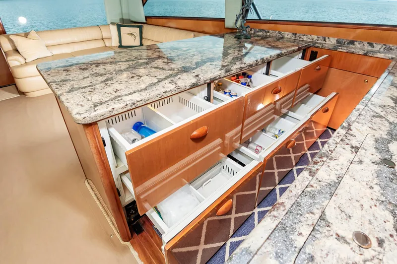 Timeless Yacht Photos Pics 