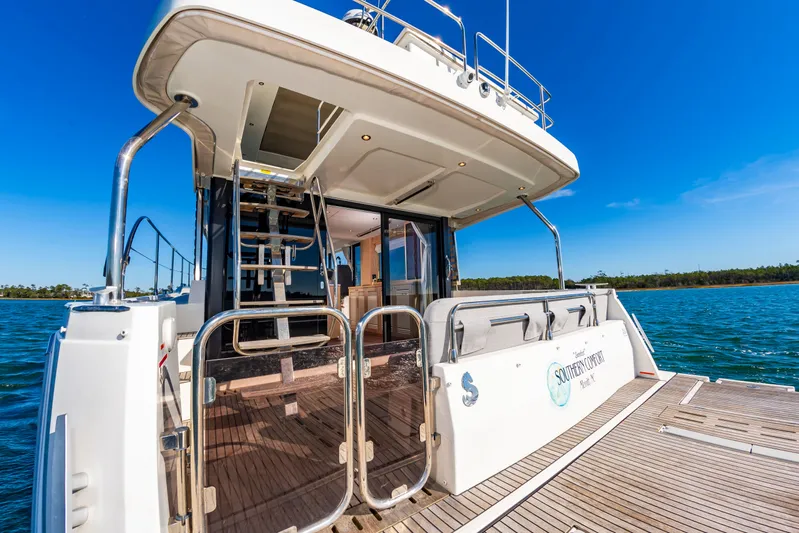 Sweetest Southern Comfort Yacht Photos Pics 