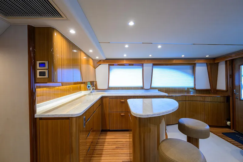 G&g Yacht Photos Pics Viking 46 G&G - Interior Galley