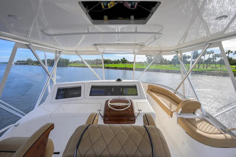 G&g Yacht Photos Pics Viking 46 G&G - Exterior Flybridge