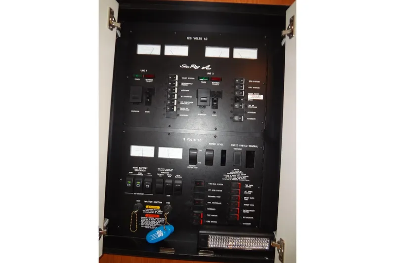 Shel 'b' Gale Yacht Photos Pics Electrical control panel of a 2001 Sea Ray 380 Sundancer boat.