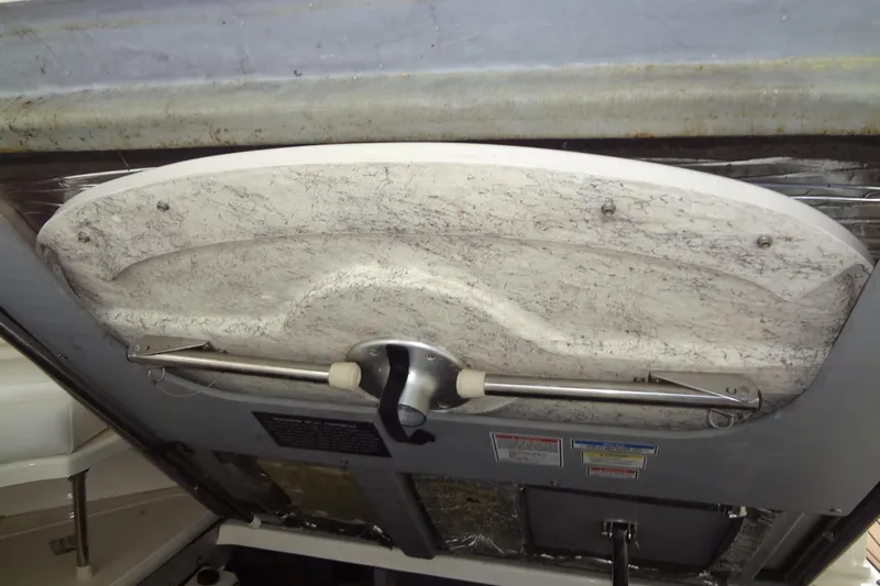 Shel 'b' Gale Yacht Photos Pics Hatch mechanism of 2001 Sea Ray 380 Sundancer boat, showing interior details.