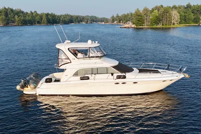 Sea Ray 480 Sedan Bridge
