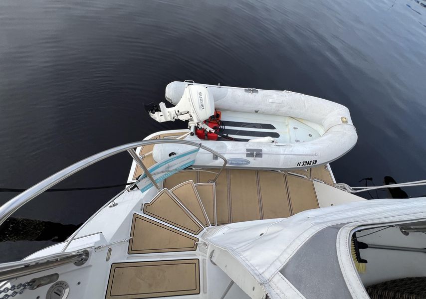 1998 Hatteras 50 Sport Deck