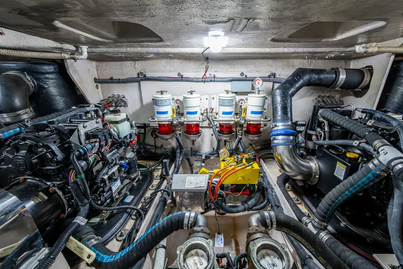 Sea N Starrs Yacht Photos Pics 