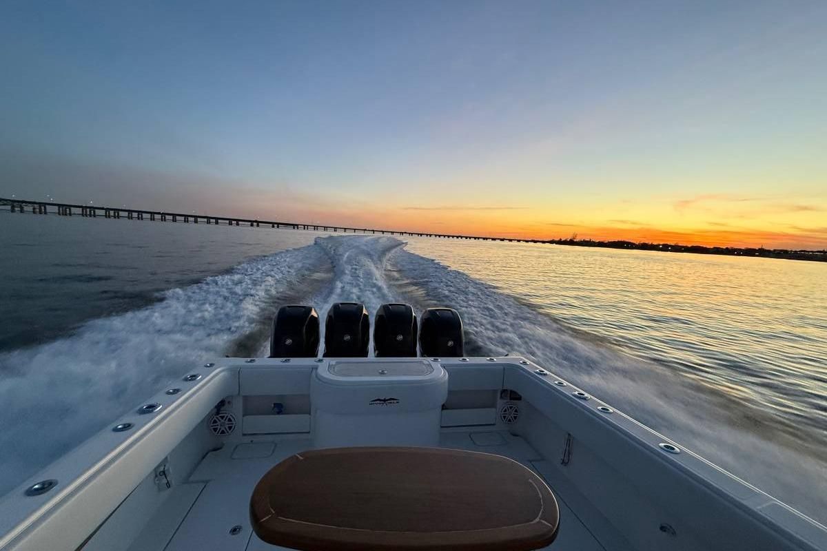 2018 Invincible 42 