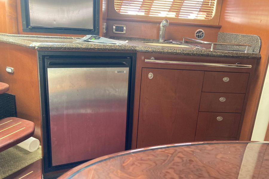 2007 Sea Ray 38 Sundancer