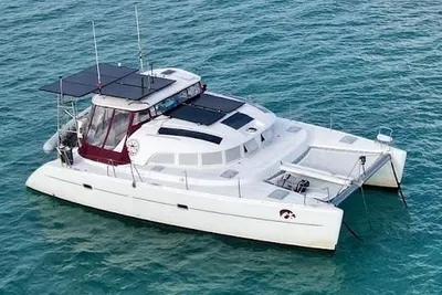 Lagoon 380