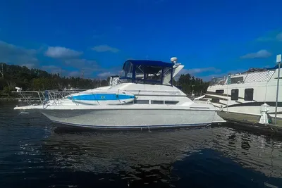 Carver 380 Santego