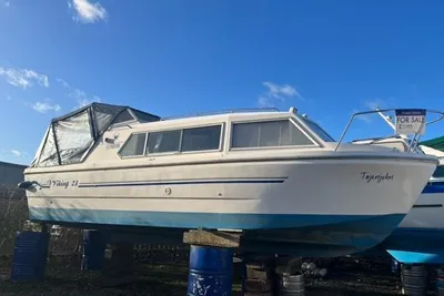 2005 Viking 23 Narrow Beam