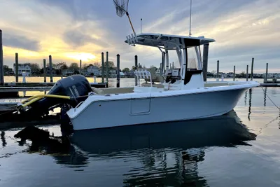 2017 Sea Hunt Ultra 235 SE