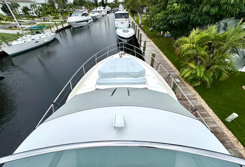 Self Made Yacht Photos Pics Bow Area - Covered