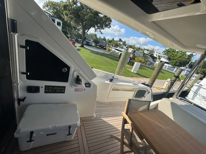 Self Made Yacht Photos Pics Cockpit Strb. Side