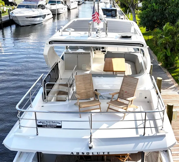 Self Made Yacht Photos Pics FlyBridge Aft (2) Teak Deck Chairs