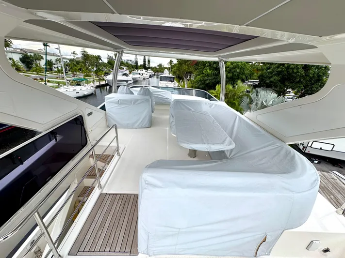 Self Made Yacht Photos Pics FlyBridge Looking Forward - Covered