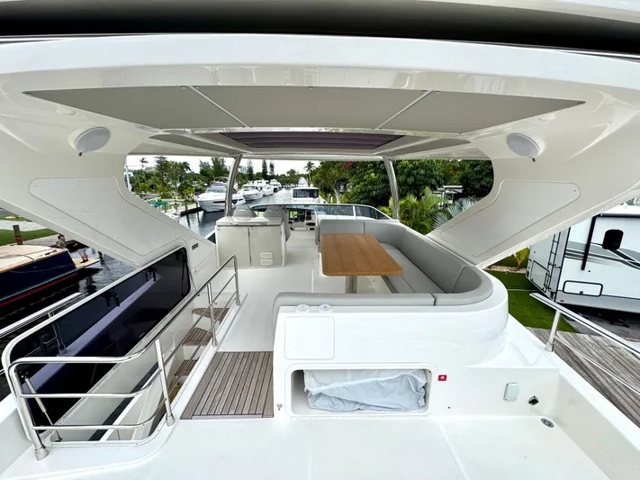 Self Made Yacht Photos Pics FlyBridge Looking Forward