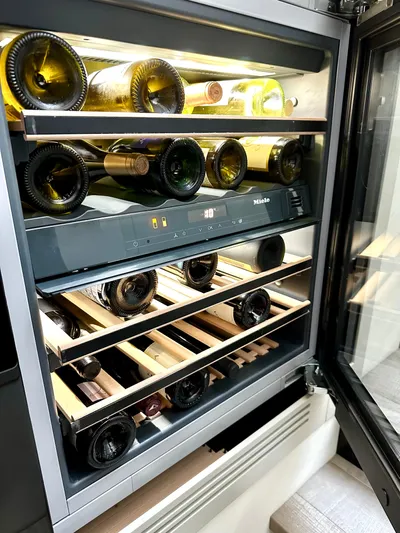 Self Made Yacht Photos Pics Wine Cooler