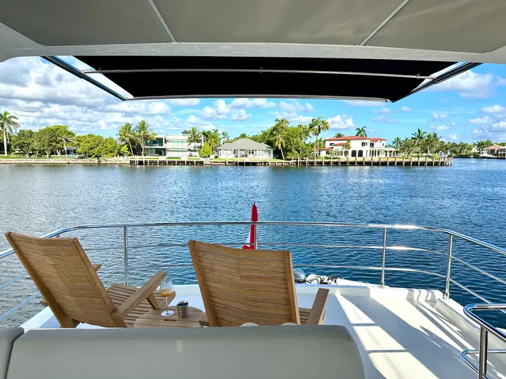Self Made Yacht Photos Pics Flybridge Aft Deck Electric Sun Shade