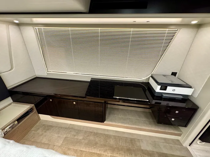 Self Made Yacht Photos Pics Master StateRoom Port Side