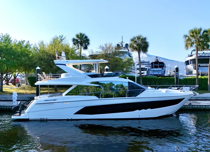 Self Made Yacht Photos Pics 2023 Absolute 62 Fly - Self Made