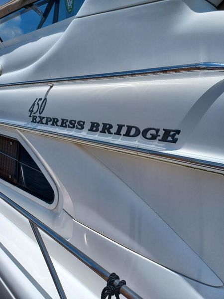 2003 Sea Ray 450 Express Bridge