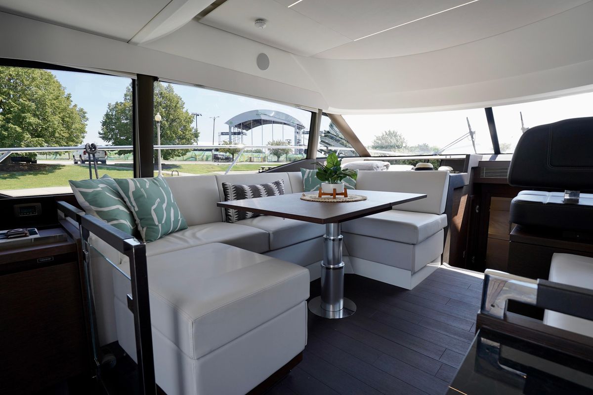 2023 Prestige 46 