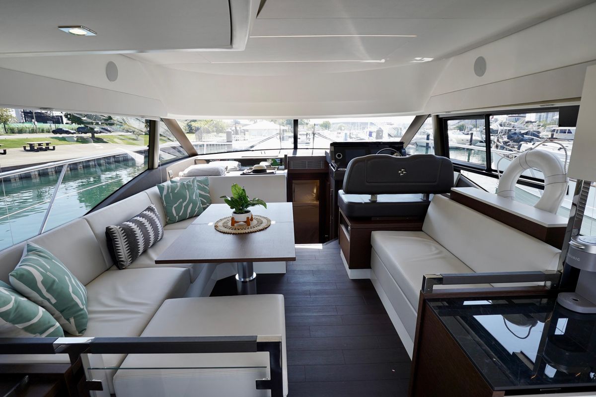 2023 Prestige 46 