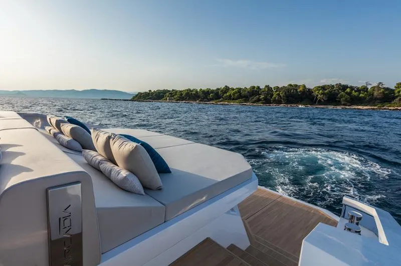 Sherpa 80 Xl Yacht Photos Pics 