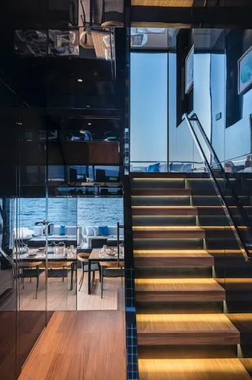 Sherpa 80 Xl Yacht Photos Pics 