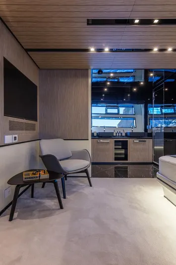 Sherpa 80 Xl Yacht Photos Pics 