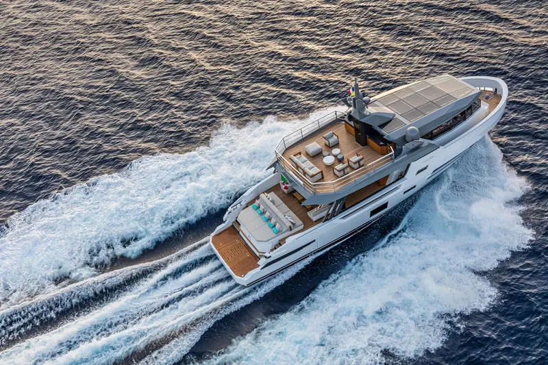 Sherpa 80 Xl Yacht Photos Pics Manufacturer Provided Image: Manufacturer Provided Image