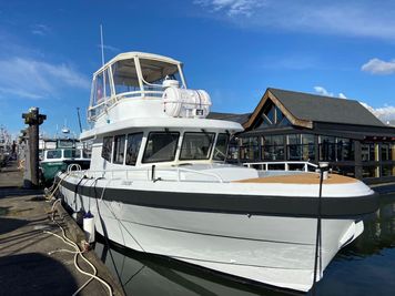 Custom IMAX Ocean Max 40