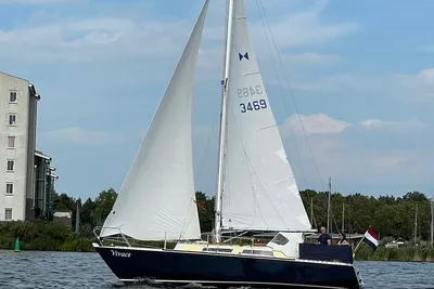 1982 Koopmans Alusail 29