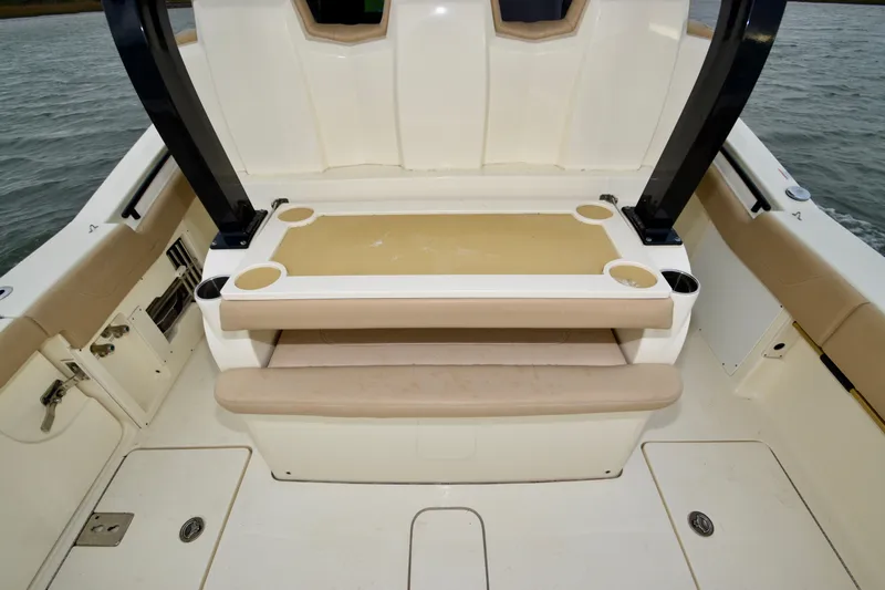 Reel Outlaw Yacht Photos Pics 