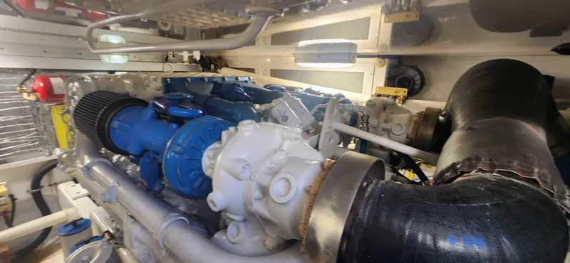 Laura K Yacht Photos Pics 