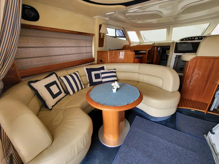  Yacht Photos Pics Cranchi Atlantique 48 2006